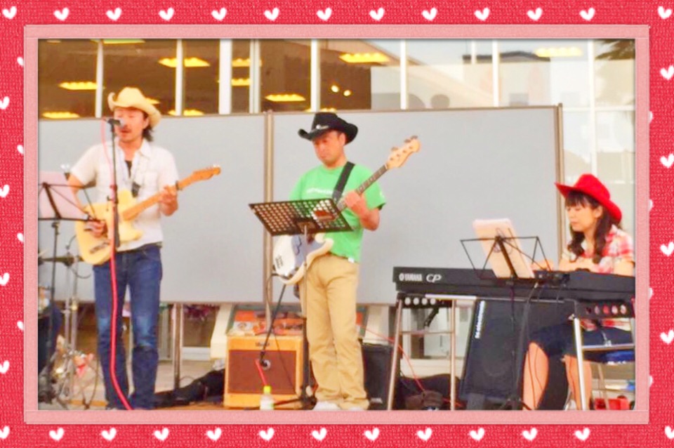 Takayuki & Lucky’s LIVE ＠イオンタウン館山