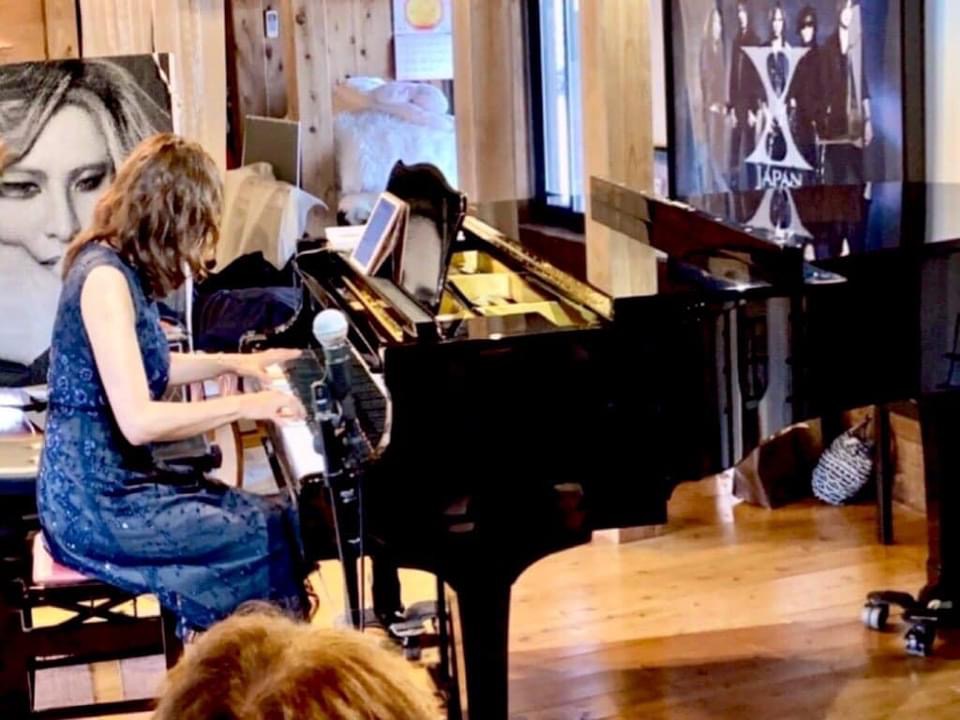 ピアノ&トークショー@蜂の駅